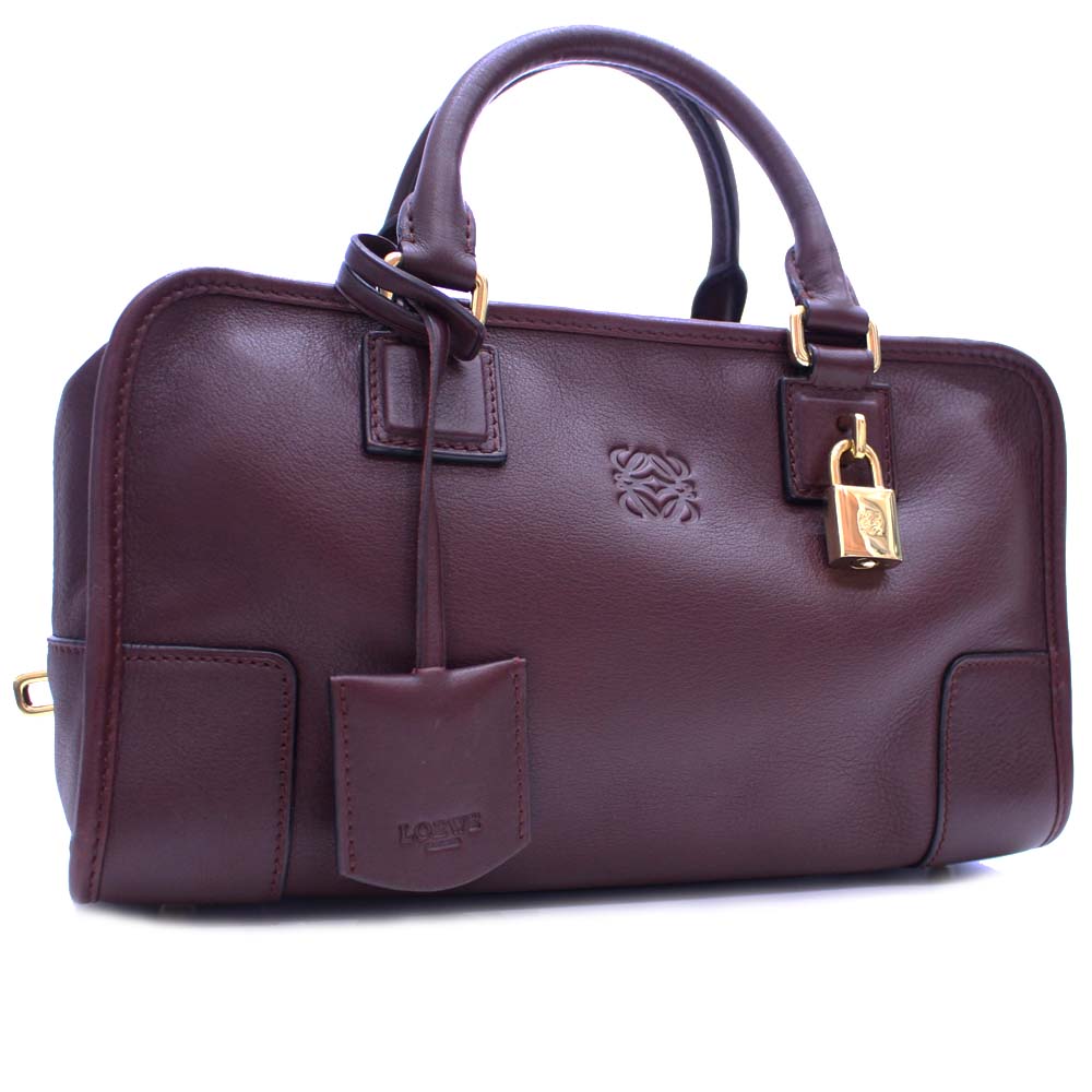 LOEWE ロエベ アマソナ28 ボルドー ハンドバッグ 石黒氏は会長に ロエベ アマソナ パテント素材 ボルドー LOEWE ハンドバッグ