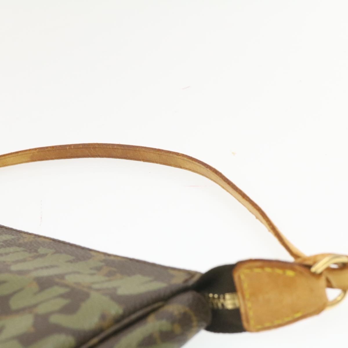 LOUIS VUITTON graffiti Pochette Accessoires Pouch Green